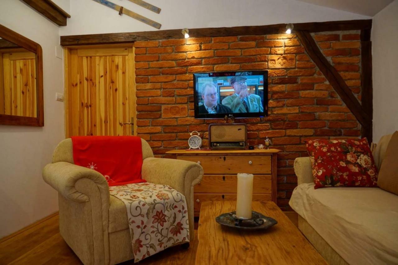 Villa Dorina Hiza Karlovac Exterior foto